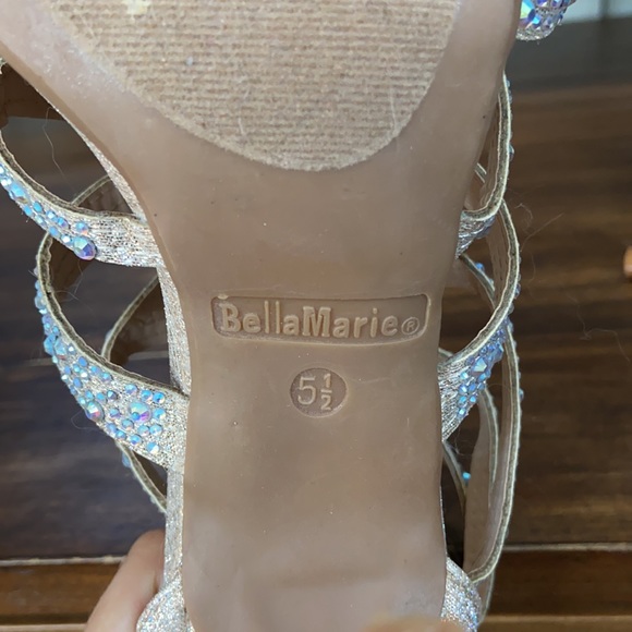 Heeled Sandals - Picture 4 of 4